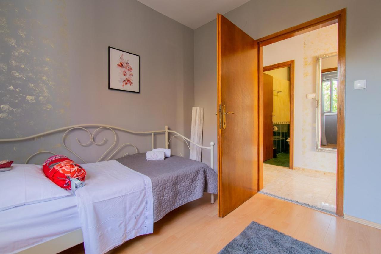 Villa Lean Makarska Exterior photo
